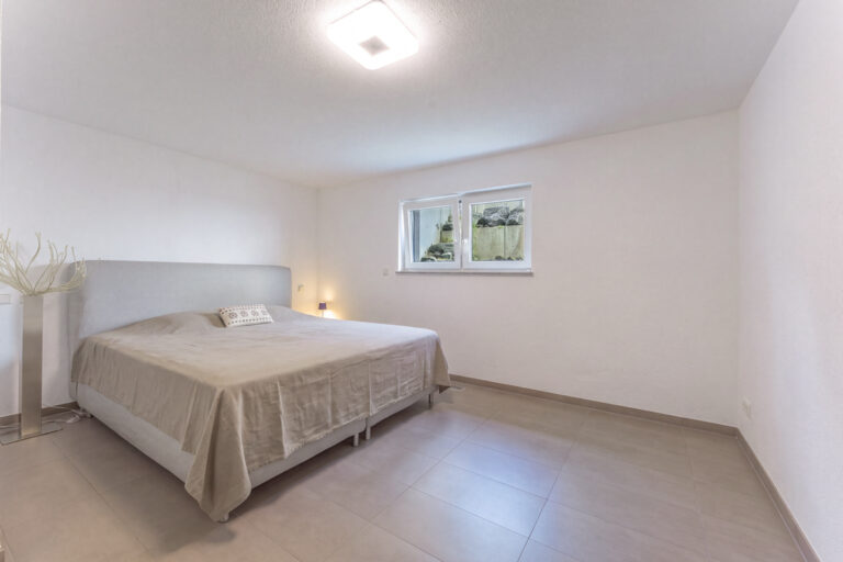 Gästezimmer im Untergeschoss
