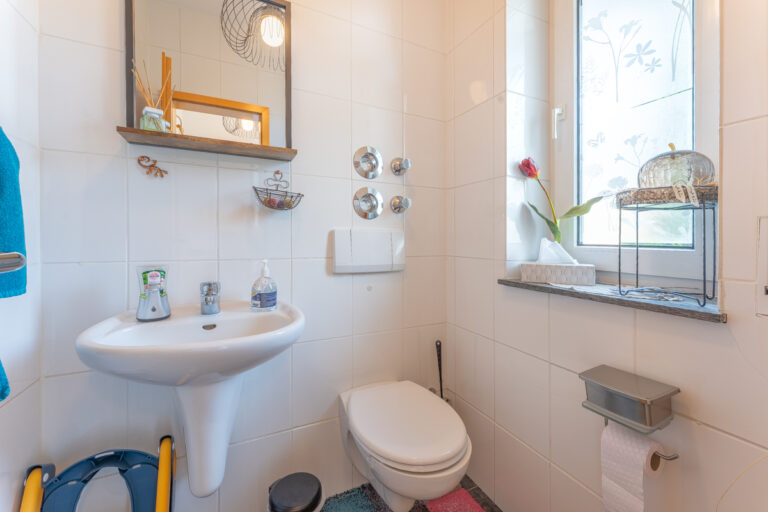 Gäste-WC Haus 2