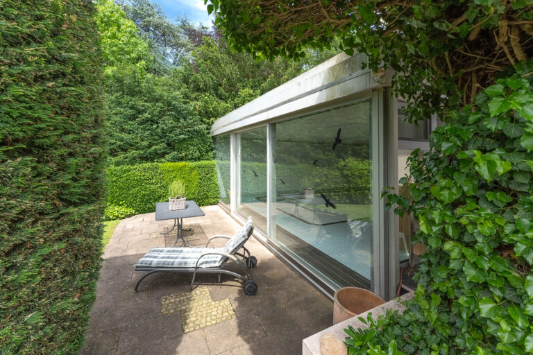 Terrasse am Pool