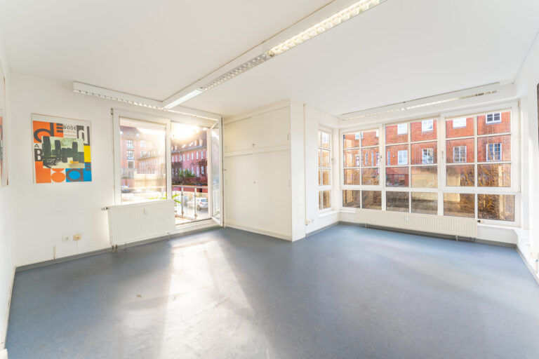Büro 4