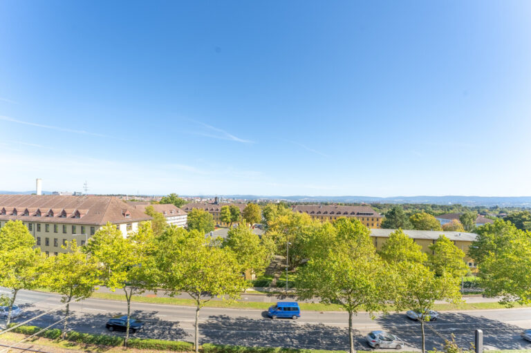Blick vom Ost-Balkon im 4. Obergeschoss