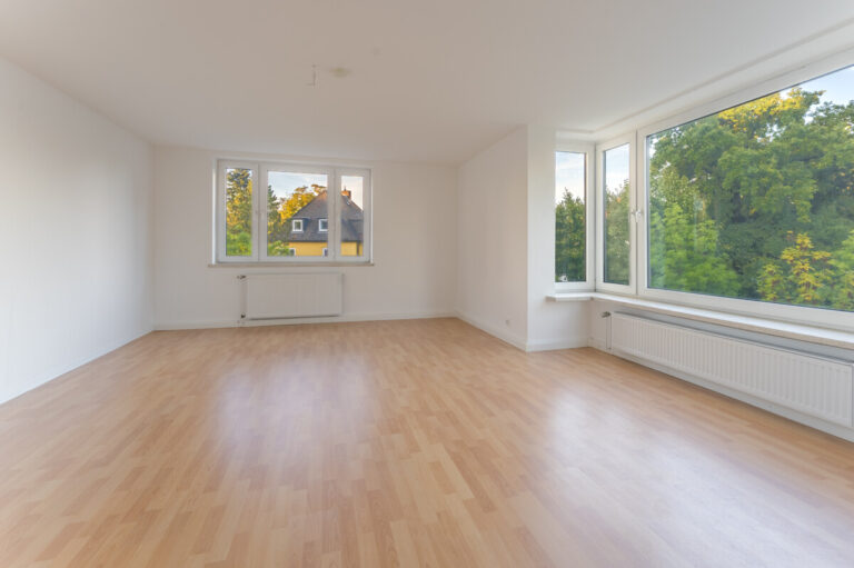 Wohnzimmer mit Erker