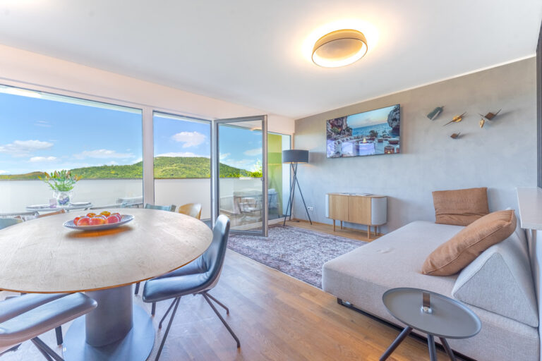 Wohn- und Essbereich