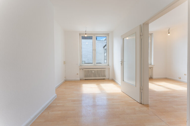Büro 4