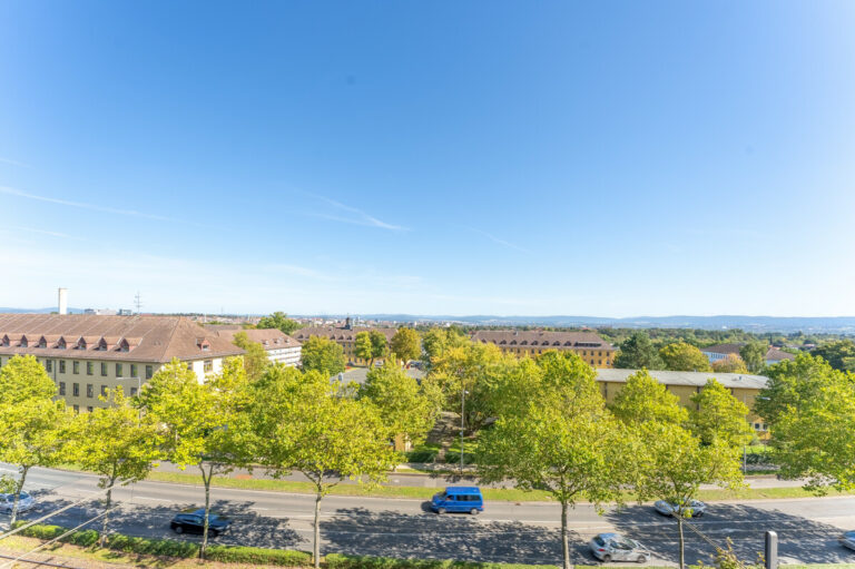 Blick vom Ost-Balkon im 4. Obergeschoss