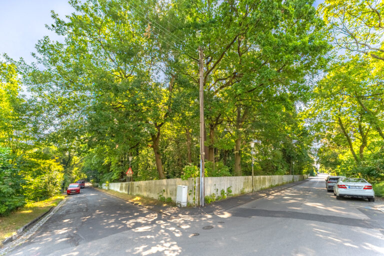 Grundstück Nordshäuser Straße / Uhlandstraße