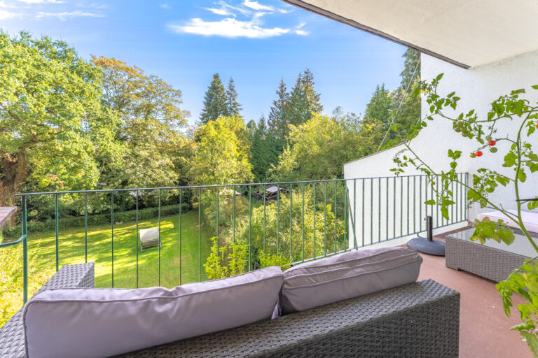 Südost-Balkon am Wohnzimmer