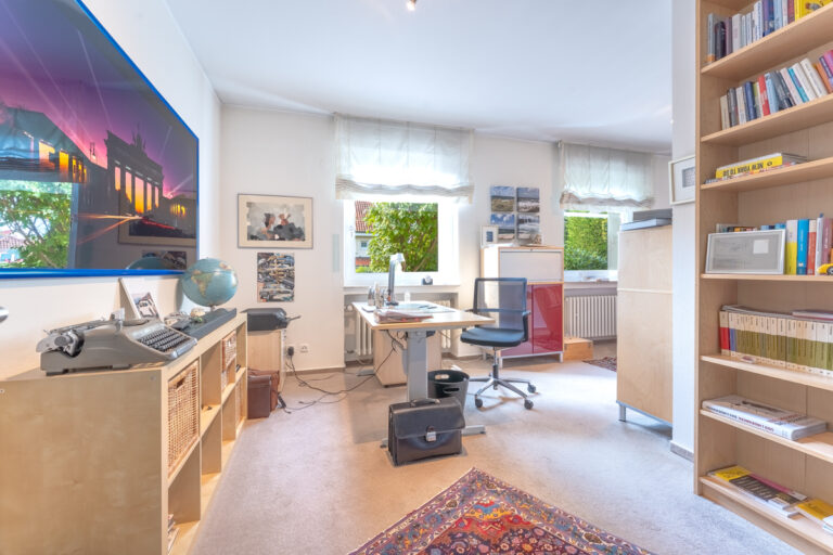 Arbeits- / Kinderzimmer