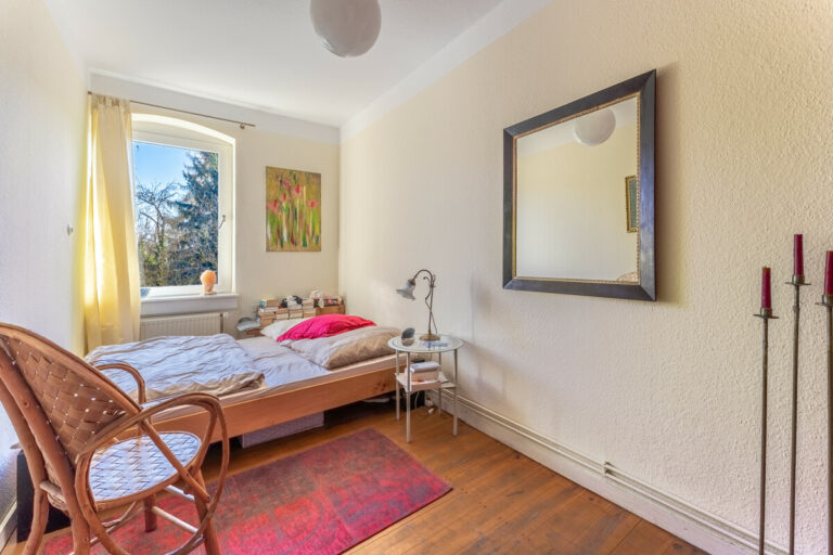 Schlafzimmer (W4) im 1. OG