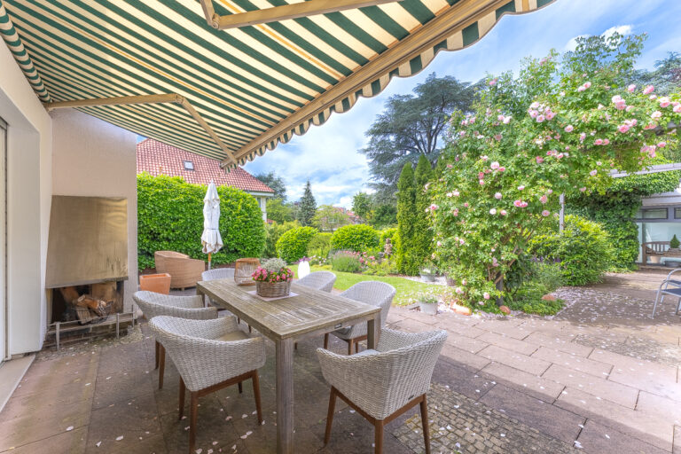 Terrasse am Wohn- und Essbereich