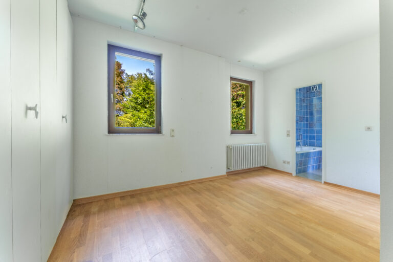Schlafzimmer 4 (OG)