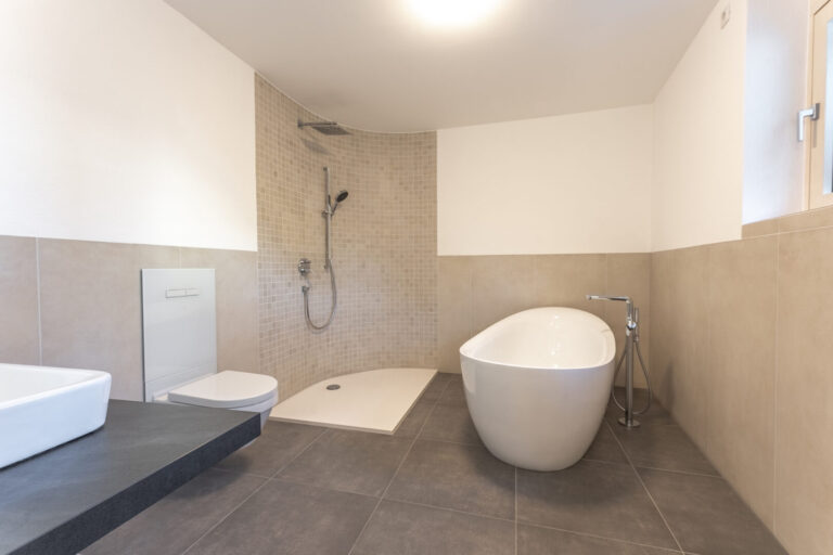 Badezimmer II am Schlafzimmer