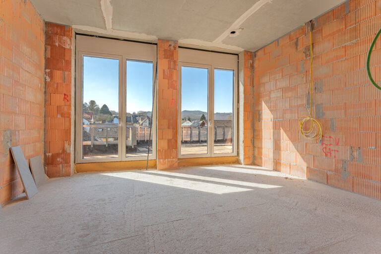 Arbeits- oder Gästezimmer mit Zugang zur Dachterrasse